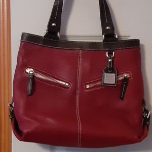 Dooney and bourke bag